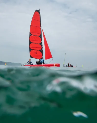 pole nautique hague catamaran