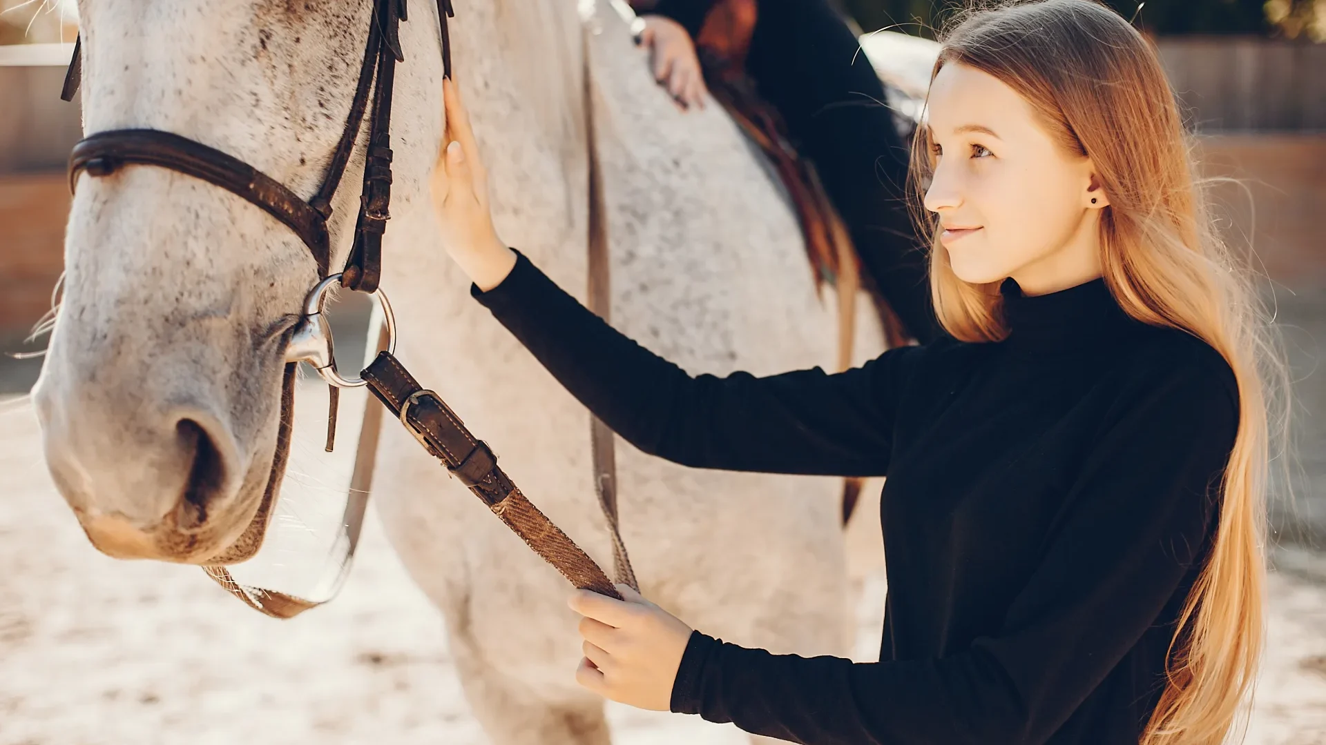 fille avec cheval